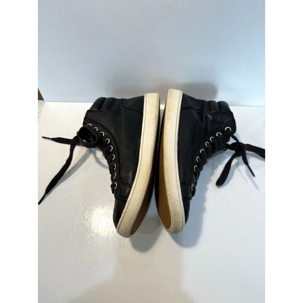 UGG great some